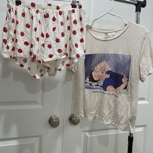 Disney Cream Graphic Sleep Tee & Cream Apple Print Pajama Shorts